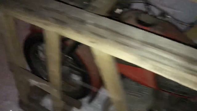 Найден Новый Иж Юпитер/Советские запасы смотреть онлайн