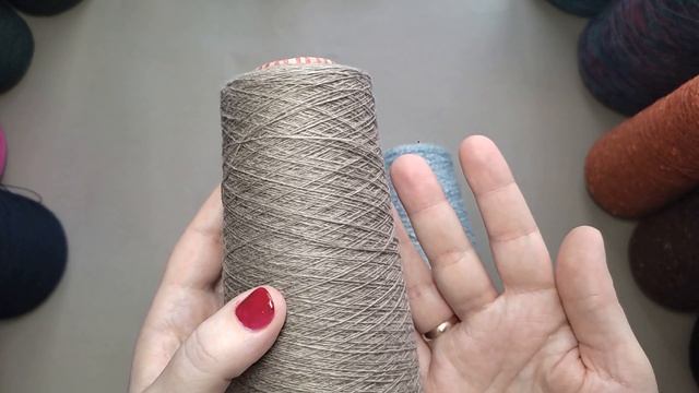 МОИ ЗАПАСЫ ЗИМНЕЙ ПРЯЖИ ЧАСТЬ 2 __ бобинная пряжа смотреть онлайн