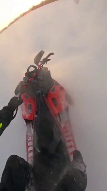 Катапультировался 😂 смотреть онлайн