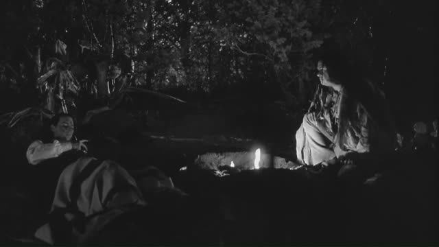 Хельга Эн-Кенти (Чароит). "Прогулки по тёмной стороне"