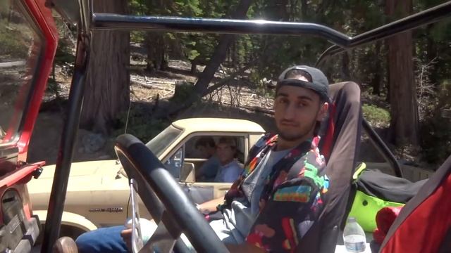 1975 Toyota FJ40 Land Cruiser and 1980 Toyota Pickup Do Donuts on Kyburz Camping Trip part 2 смотреть онлайн