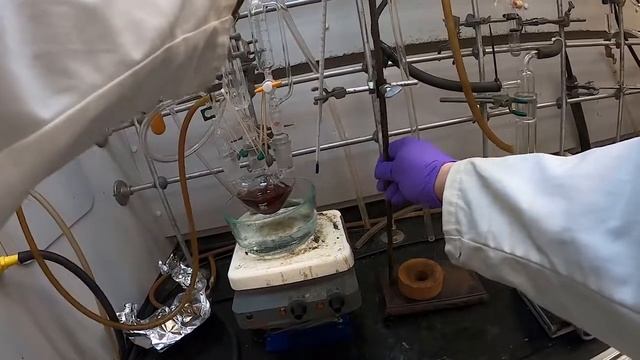 Experiment #10, Synthesis and O2 Uptake of Cosalen YouTube Final смотреть онлайн