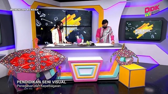 Menengah Rendah (Ting. 1 - 3) | Pendidikan Seni Visual - Penegasan Dan Kepelbagaian [R] смотреть онлайн
