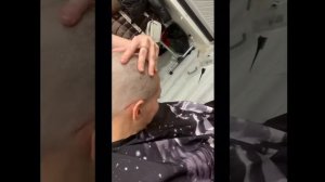 Стрижка Налысо- это круто! Крутые девчонки ✌️эксперимент удался. Мы довольны😉