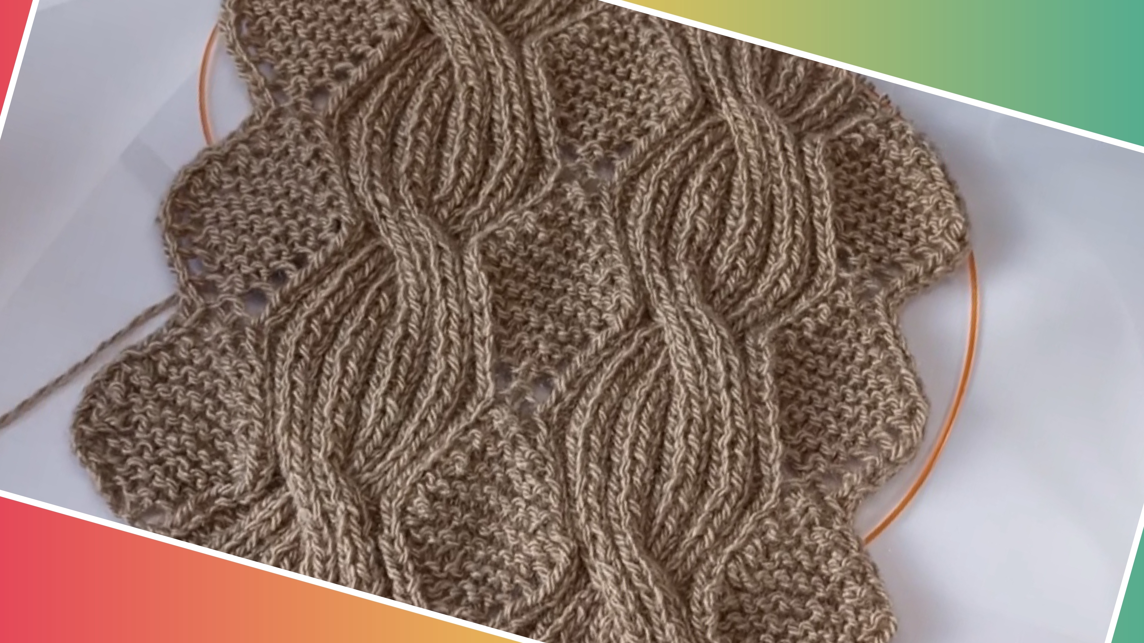 Красивый и оригинальный узор спицами ⚡Жгут с изюминкой ⚡Такой способ переплетения вижу впервые 🔥 смотреть онлайн