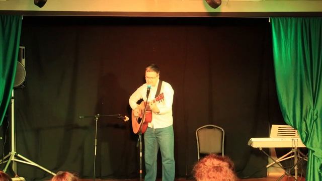 "Про романсы", "О, ты прекрасная Мадлен!". Читает, поет и играет Михаил Кононов смотреть онлайн