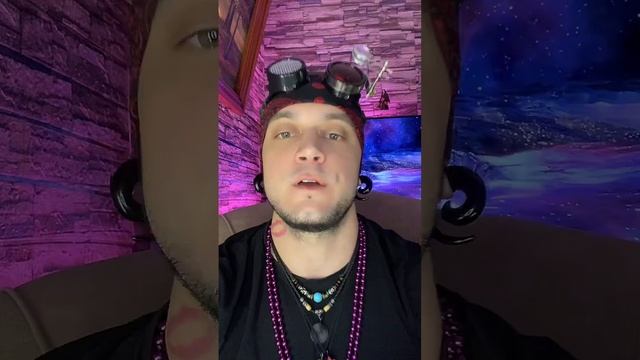 Как Удержать Девушку. Стрим В Тик Ток смотреть онлайн