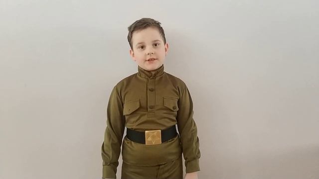 " Парад в сорок первом " Иванников Михаил 6 лет смотреть онлайн