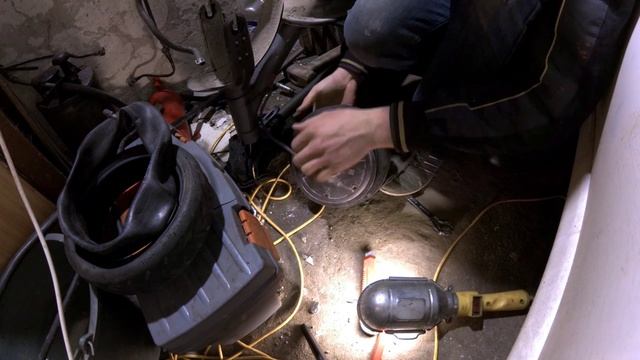 Замена переднего колеса самоката Xiaomi M365