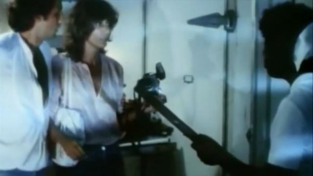 Piranha II: The Spawning (1981) - JMC Reviews смотреть онлайн