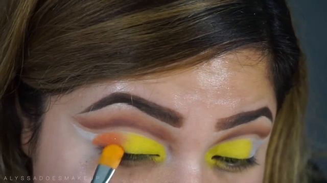 Talk Thru: Double Cut Crease смотреть онлайн