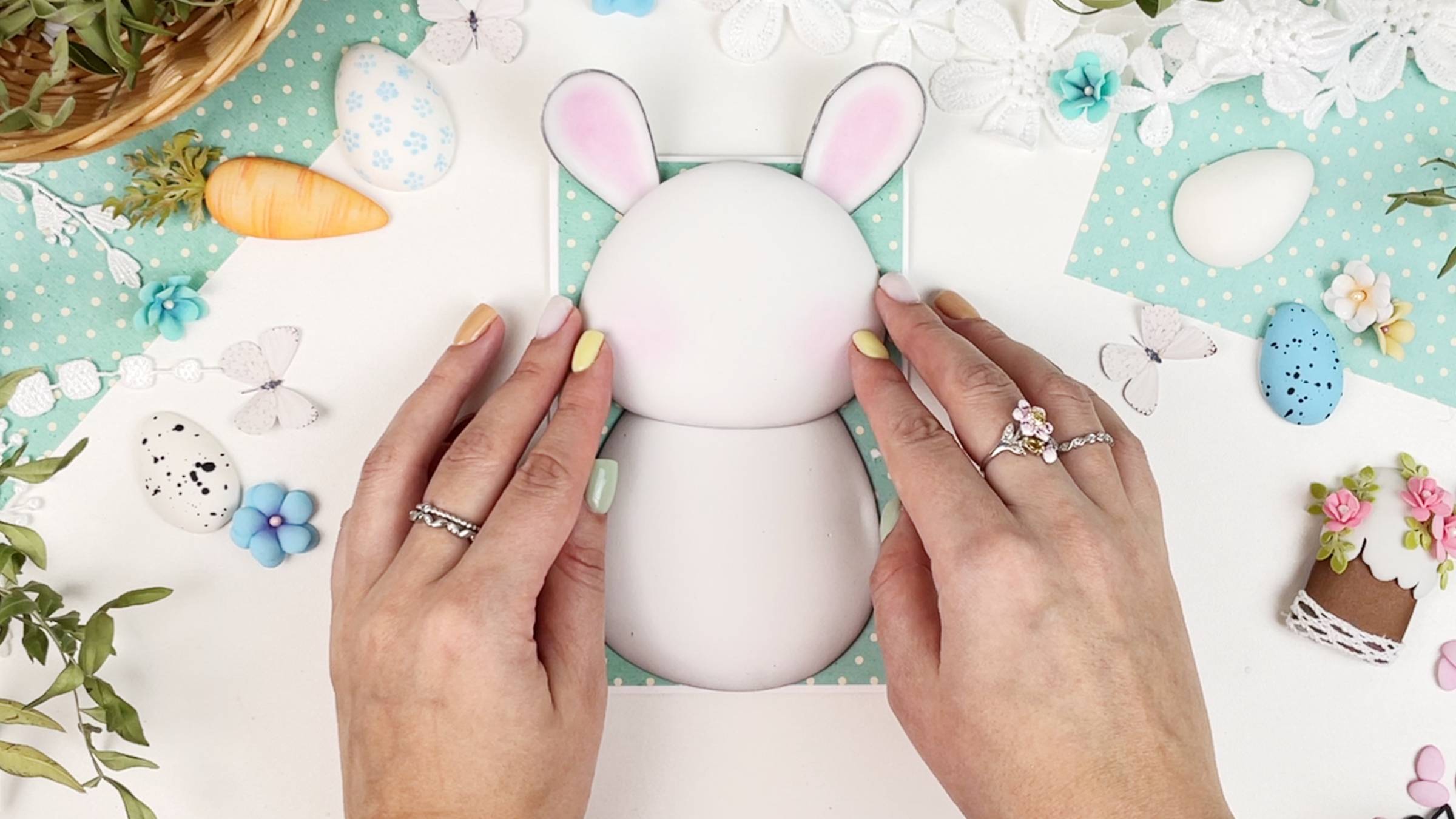 Самая милая ОТКРЫТКА в МИРЕ 😍 Пасхальная открытка с кроликом из фоамирана своими руками🐰 смотреть онлайн