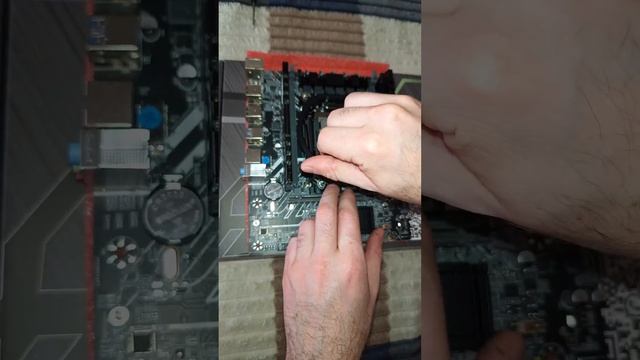 Бюджетная сборка за 32 тысячи рублей на intel Xeon смотреть онлайн