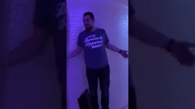 Максим ремикс.... смотреть онлайн