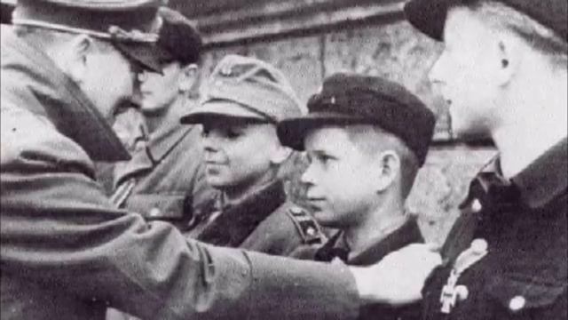 Я не знаю, як назвати цей ролик….. допоможить…я не розумію, що це твориться. смотреть онлайн