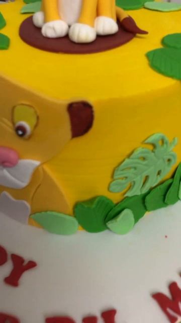 Jangle lion 🦁 theme birthday cake 🎂 #jangle #saharcakesdesiginer #viral #birthday #yt #amazing смотреть онлайн