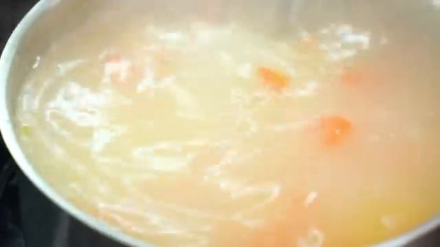 Сохраняйте рецепт сразу! Сырный суп, от которого все в восторге! Очень вкусный и простой суп смотреть онлайн