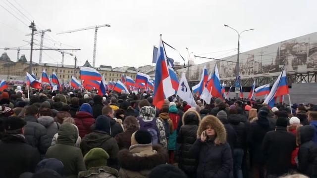 возле Кремля смотреть онлайн