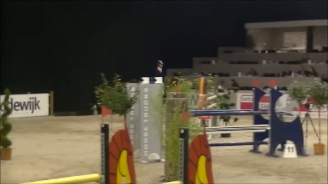 Espoir d' Usance (Quintender x Mermus R) Indoor Drachten 15012016 смотреть онлайн