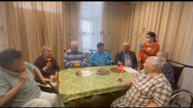 Колокольчики звучат, ложки весело стучат смотреть онлайн