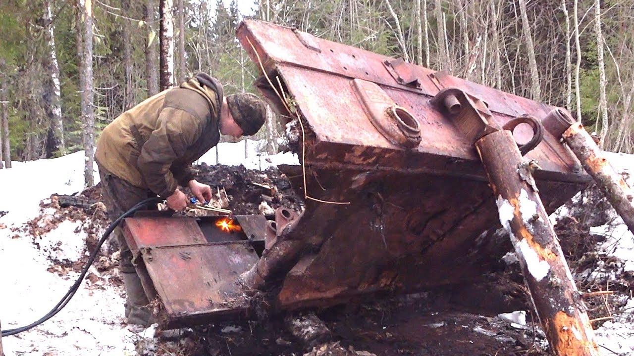 Нашел останки лесного "ТАНКА"! Режу на куски. Часть 2. смотреть онлайн