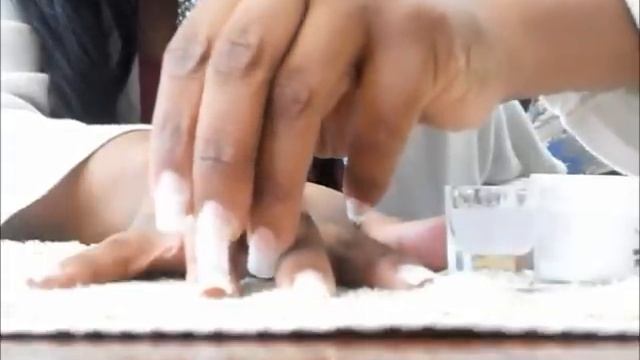 Applying Acrylic Nails At Home: A Beginner's Tutorial Pt.2 смотреть онлайн