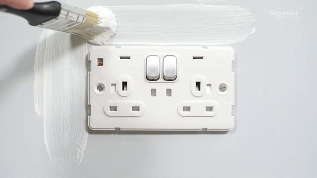 Lisse Screwless Deco Faceplate Removal | Schneider Electric Support смотреть онлайн