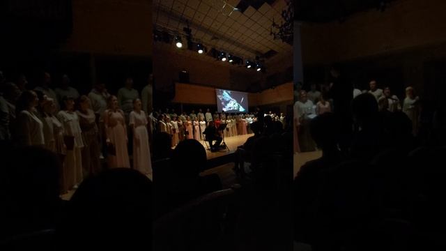 ХОР МИНИНА / Гаврилин ПЕРЕЗВОНЫ смотреть онлайн
