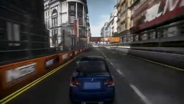 BMW M3 3 laps in London. All Corners Mastered. смотреть онлайн