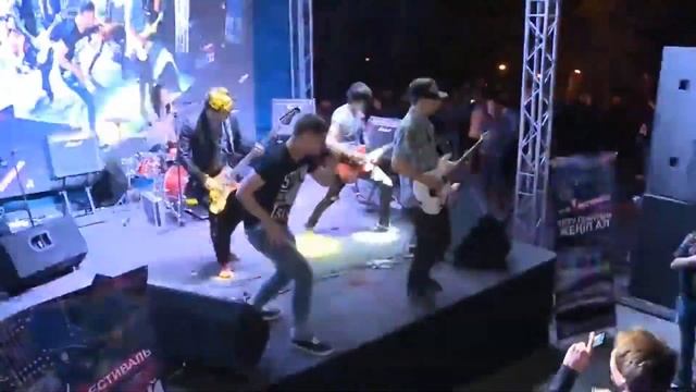 The Dead Zone - Система права (Live 2015) смотреть онлайн