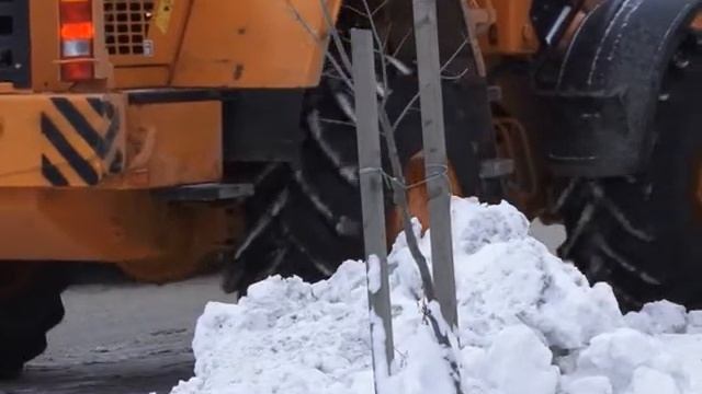 Рейд по уборке снега смотреть онлайн