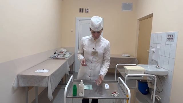 Набор лекарственного средства из флакона в шприц смотреть онлайн