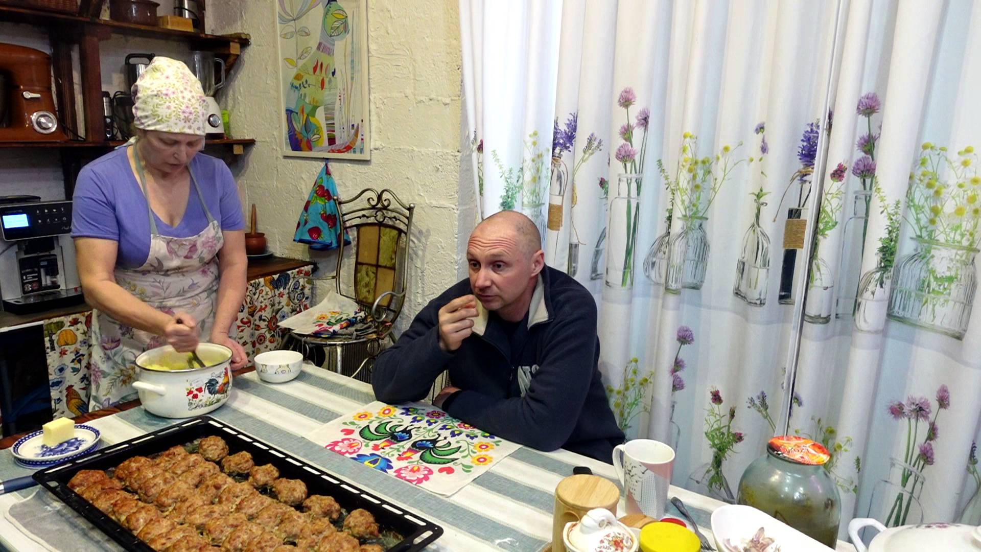 ПРОДАЮ КОЗЛОВ 🐐🐐И МЫЛО🌼 ГОТОВЛЮ ФЕРМЕРСКИЙ ОБЕД🌷 смотреть онлайн