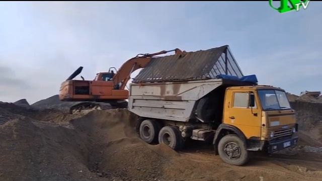 Qanunsuz fəaliyyət göstərən qum karxanası смотреть онлайн