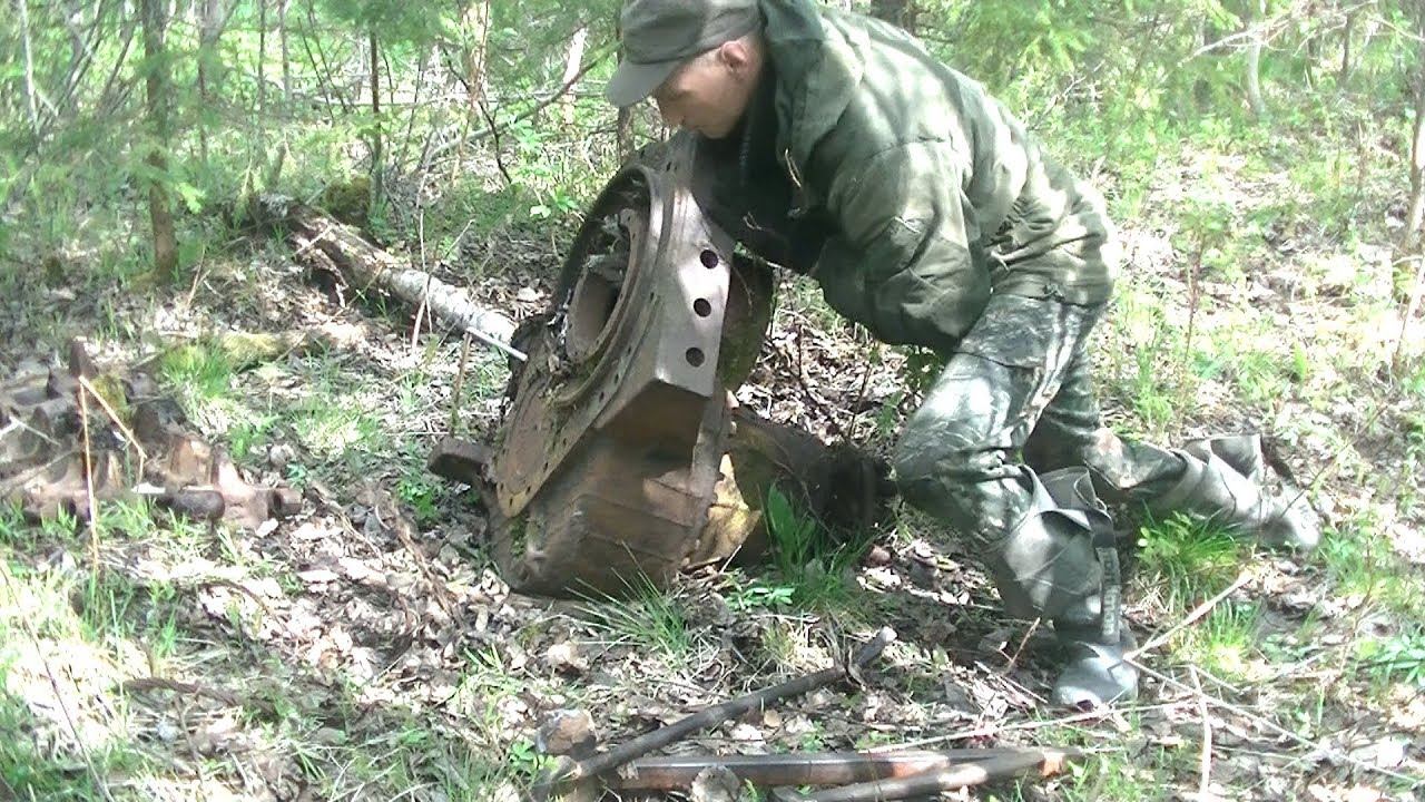 Любой ценой забрать МЕТАЛЛ! Ночь в лесной хижине. Нашел вахту лесорубов. смотреть онлайн