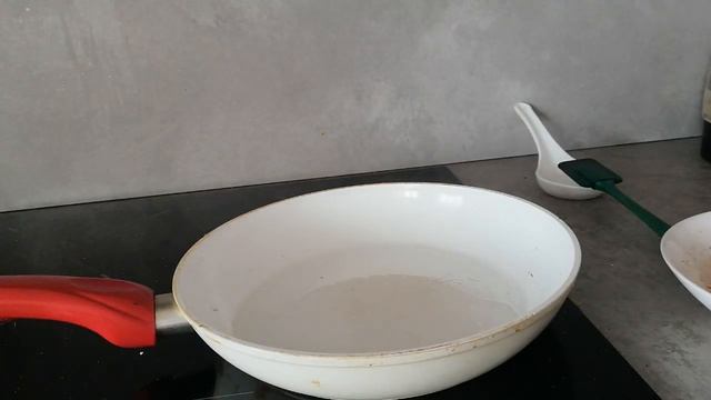 Белковый блин с припеком. Завтрак. смотреть онлайн