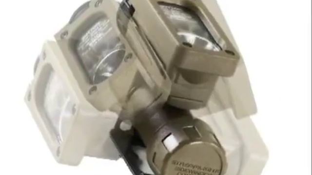 Streamlight Sidewinder Compact LED Flashlight смотреть онлайн