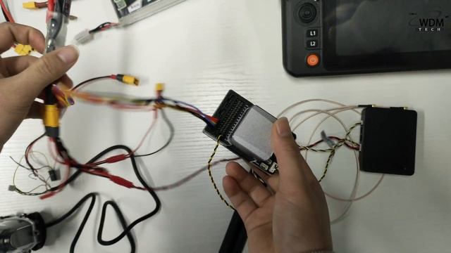 SIYI A2 camera connected and displayed on Skydroid H30 remote control смотреть онлайн