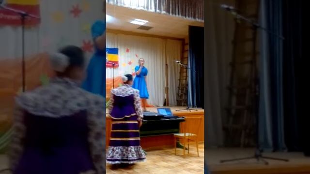 Выступление детской группы казачьего ансамбля "Воля", 1 октября 2016,д. Комлево, Боровский р-он(7) смотреть онлайн