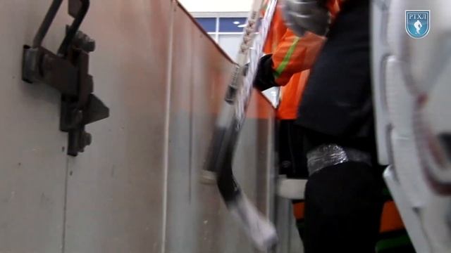 Играй в хоккей с РТХЛ! смотреть онлайн