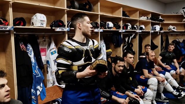 Победная раздевалка | Северсталь - Барыс смотреть онлайн