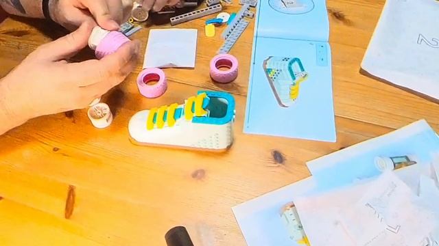 LEGO Creator 31148 Retro Roller Skate смотреть онлайн