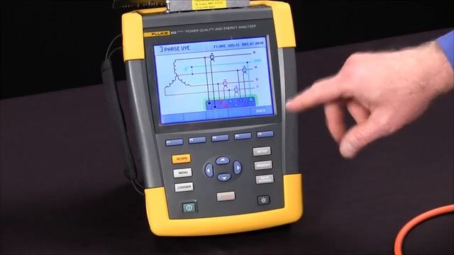 How To Connect Using The Phasor Diagram On A Fluke 435 Series II Power Quality Analyzer смотреть онлайн
