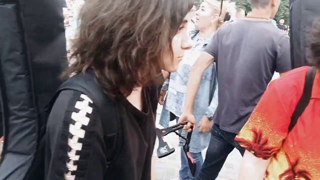 VLOG: фотографирую рок-фест мой первый раз смотреть онлайн