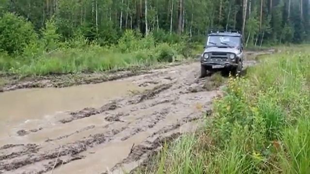 Свадьба в Ниссановке III, "детская" трасса смотреть онлайн