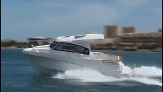 Quicksilver 640 Weekend con Mercury MerCruiser 3.0L смотреть онлайн