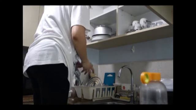 CLEANING OUR CONDO WITH ATE GIRL PH смотреть онлайн