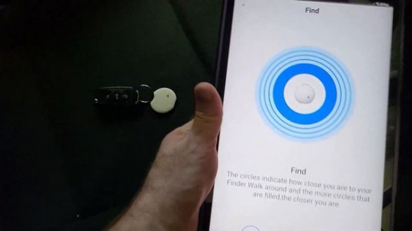 How a Bluetooth Smart Tracker Tag works