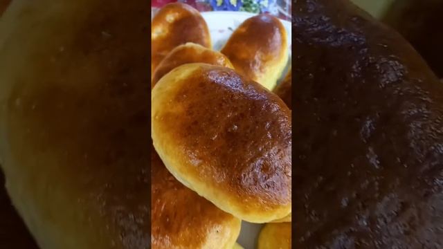 Чудо тесто,рецепт простой,кладем все сразу и такая красота🥰 смотреть онлайн