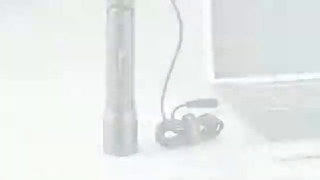 LED Lenser M7R Rechargeable LED Torch - Floating Charge System смотреть онлайн
